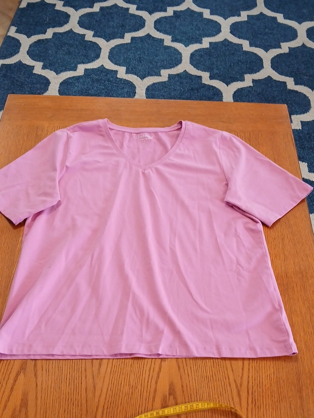 Chadwicks Light Pink V-Neck Short Sleeve Tee